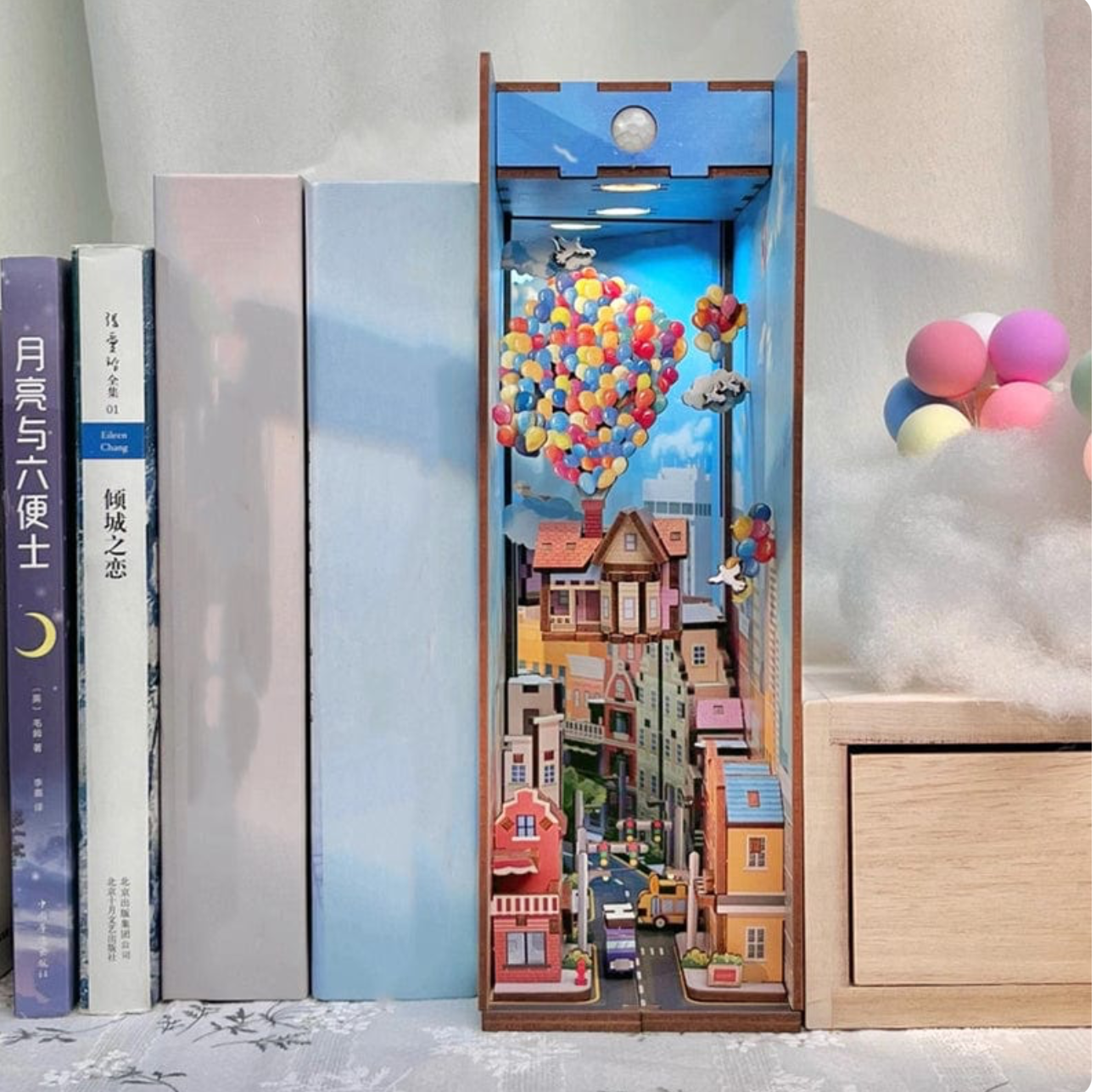 «Travel with the Wind» – DIY Wooden Book Nook & 3D Bookshelf Insert